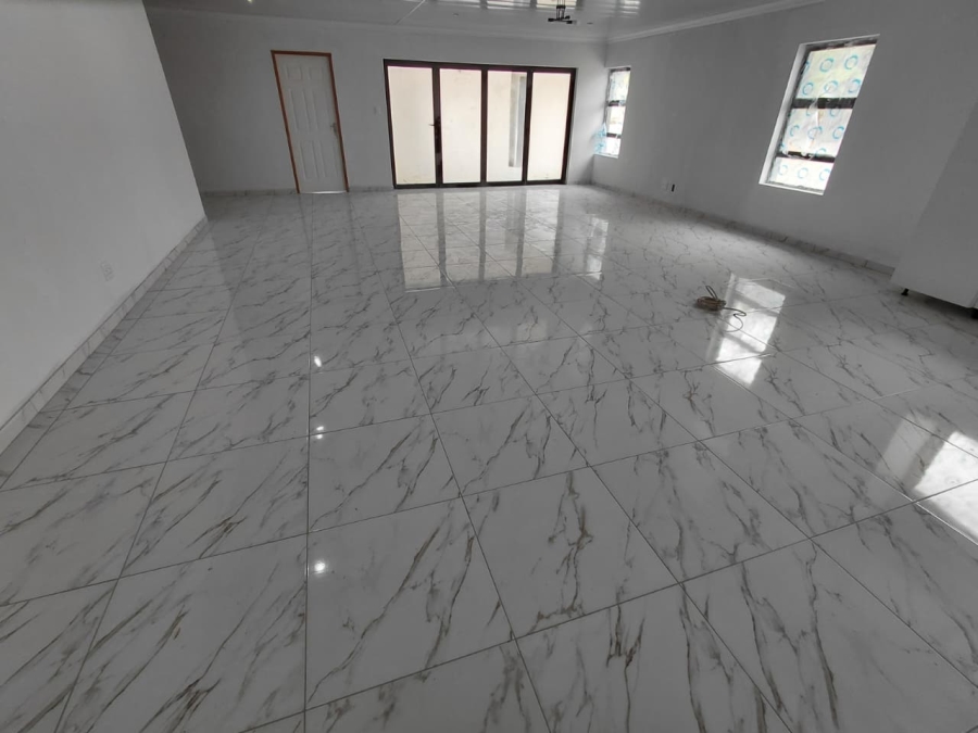 3 Bedroom Property for Sale in Paradise Beach Eastern Cape